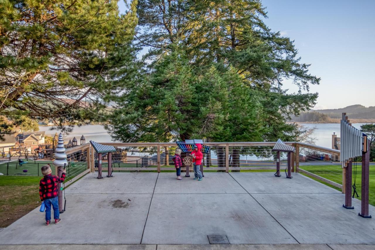 Dock Of The Bay 305 Villa Lincoln City Exterior foto